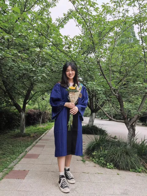 Sun Yingying (孙莹莹)
