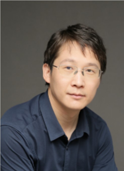 Portrait of Prof. Qing-Wei Zhang